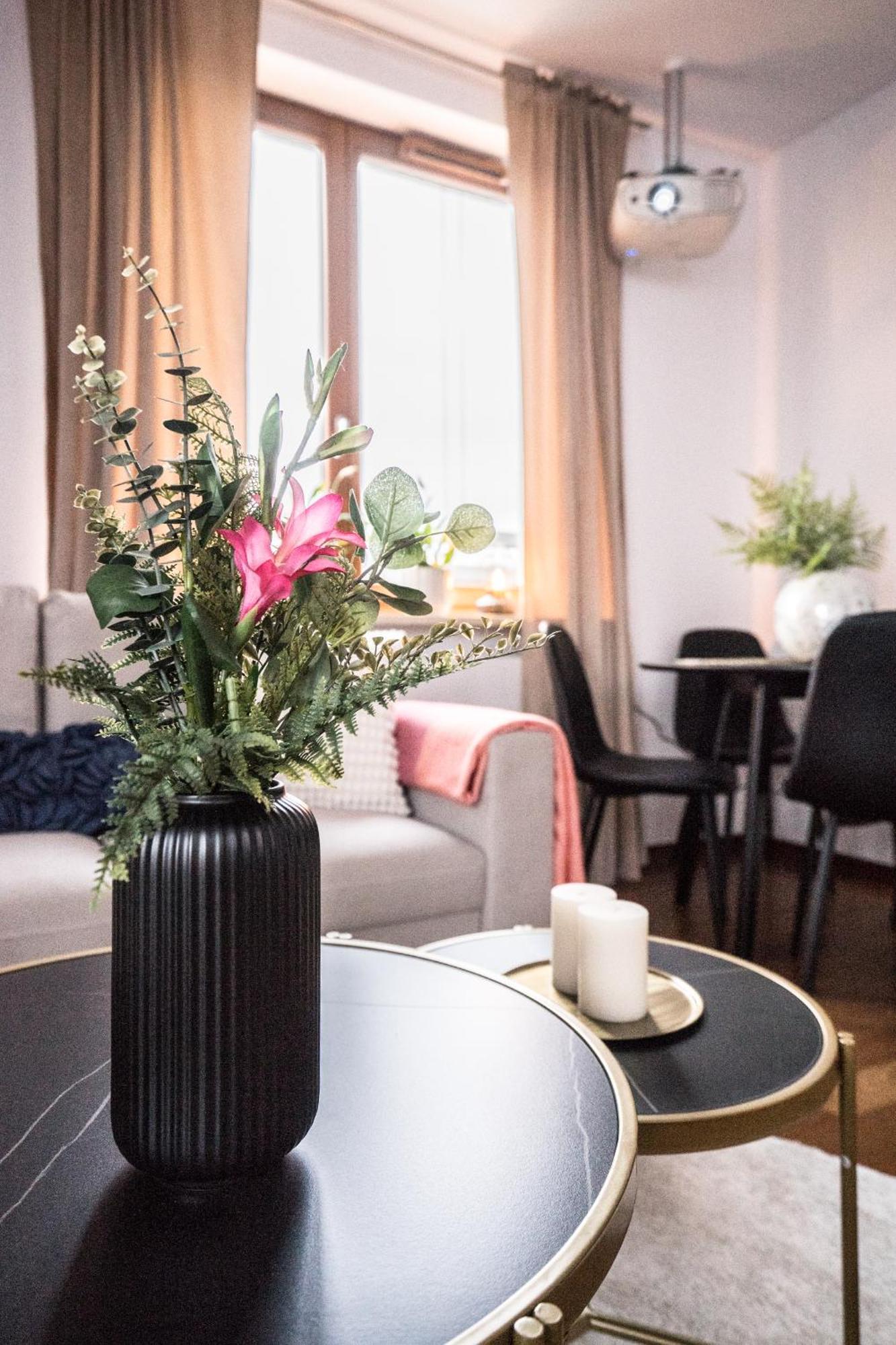 Old Town Heart Xx - Bruna & Pola Mokotowskie Apartment Warschau